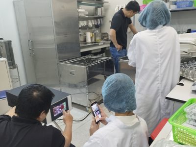 Máy rửa siêu âm dung tích 108 Lít làm sạch dụng cụ phòng thí nghiệm